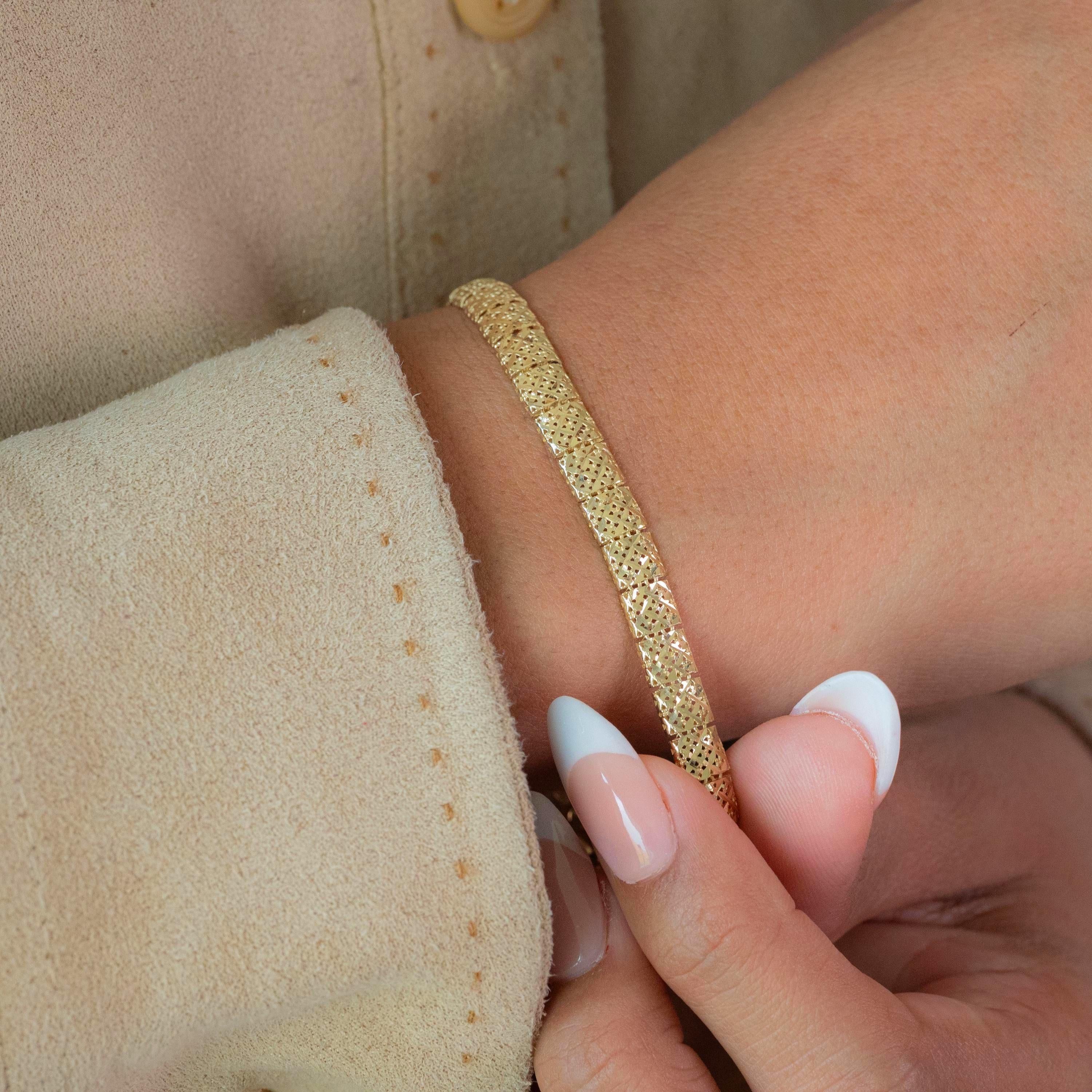 14K Gold Square Dome Bracelet – 5.9mm