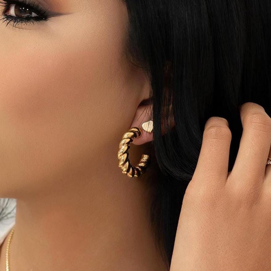 14k Croissant C Hoop Earring - 6mm Thick