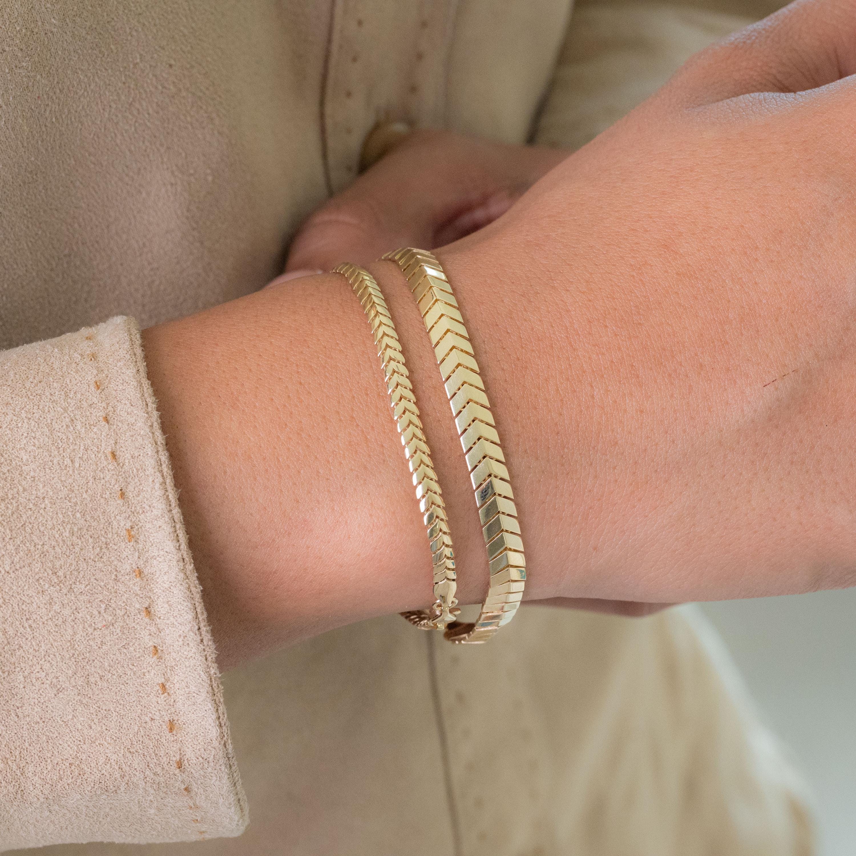 14k Arrow Herringbone Bracelet - 4mm & 5.8mm