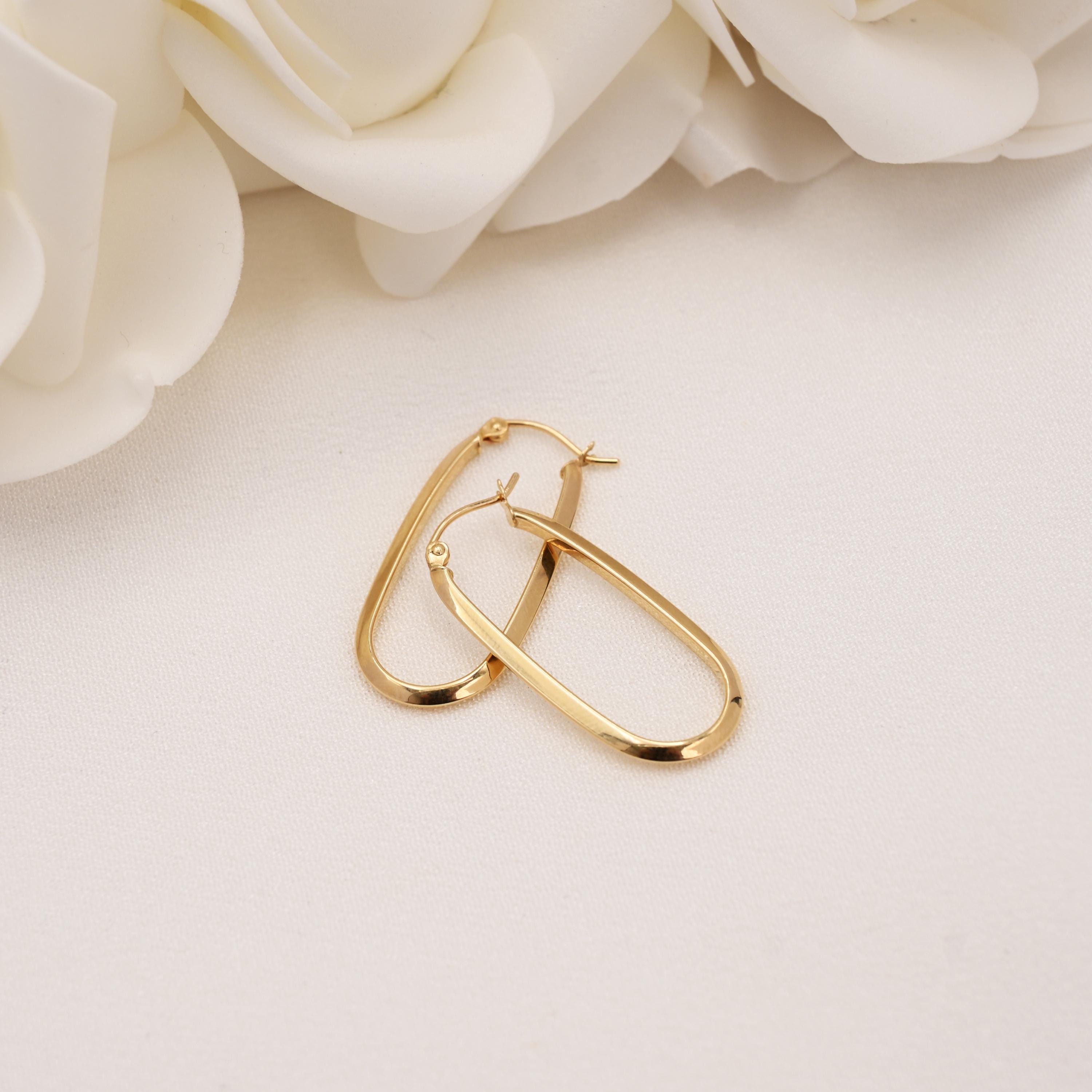 14K Gold Oval Hoop Earrings - Everyday hoops - Gold Earrings For Her
