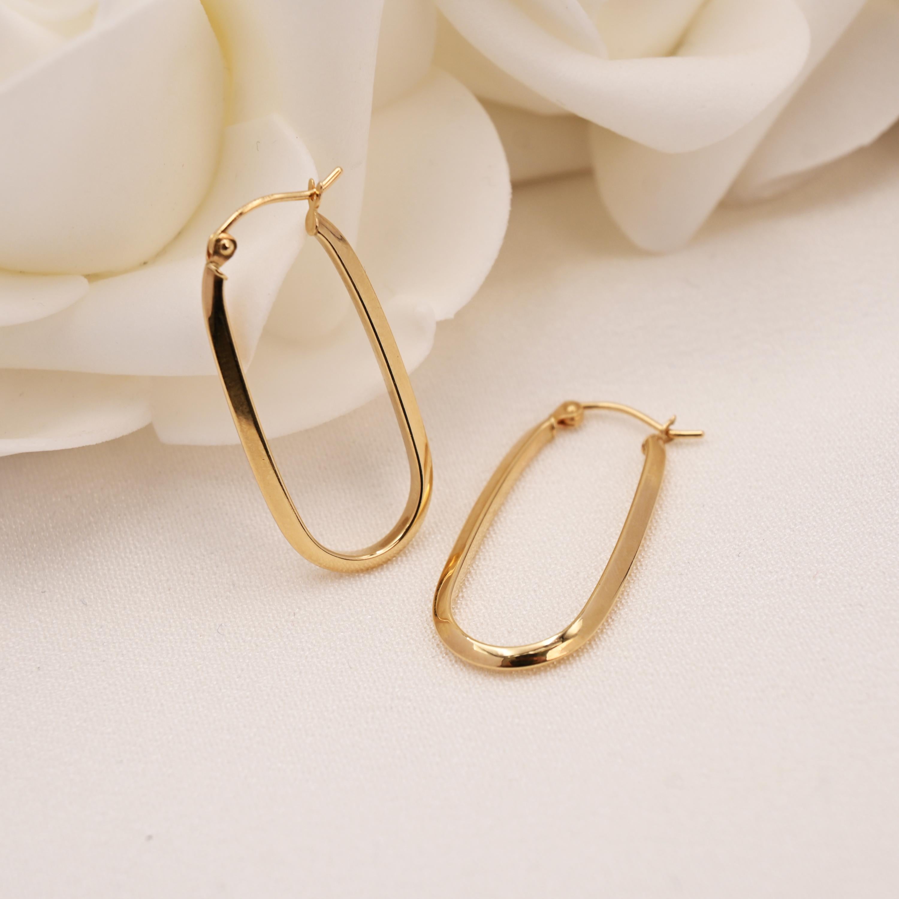 14K Gold Oval Hoop Earrings - Everyday hoops - Gold Earrings For Her