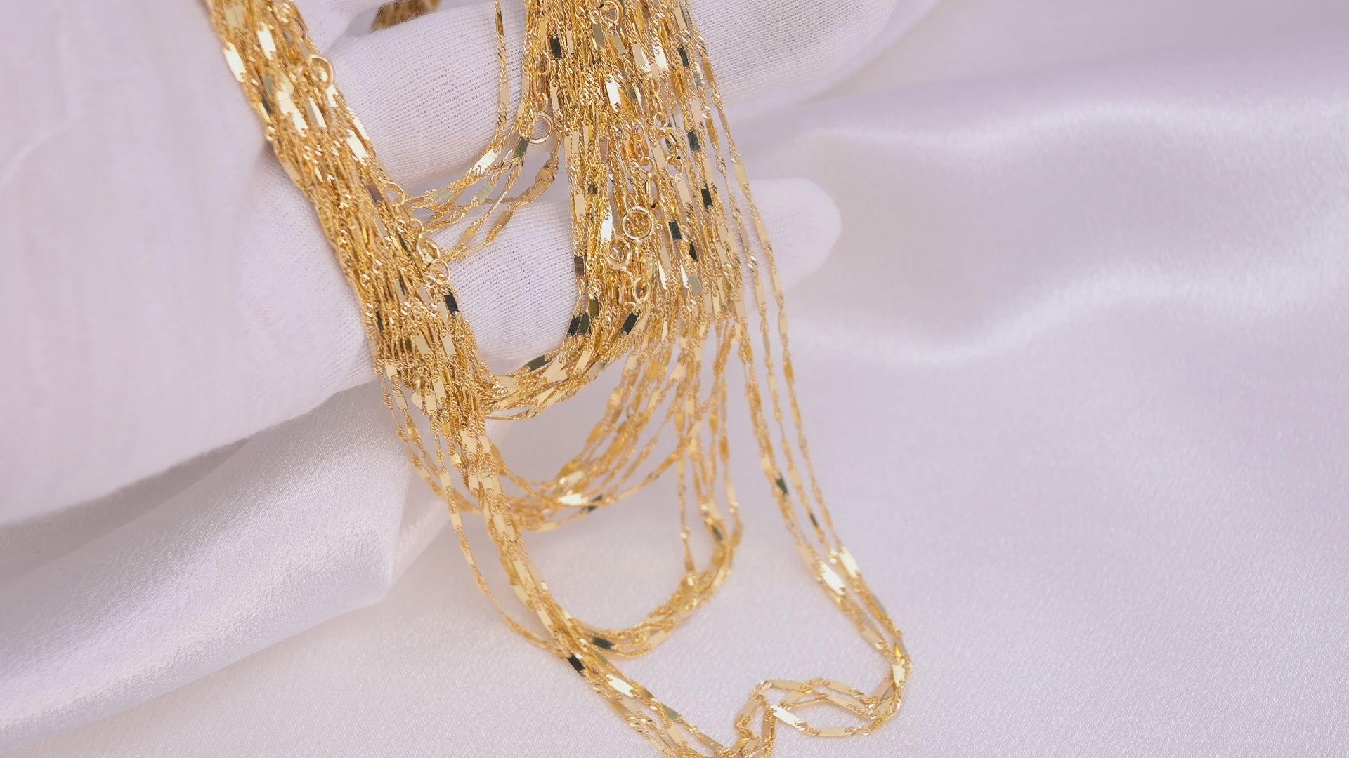 14k Singapore Bar Chains