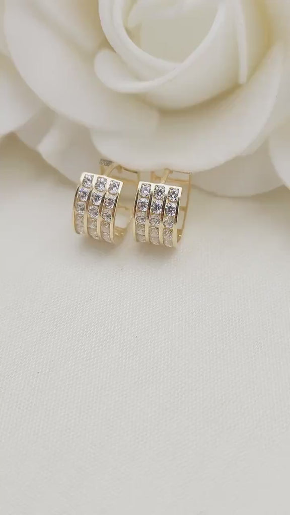 14k 3 Lanes Huggies Earrings - Channel Setting