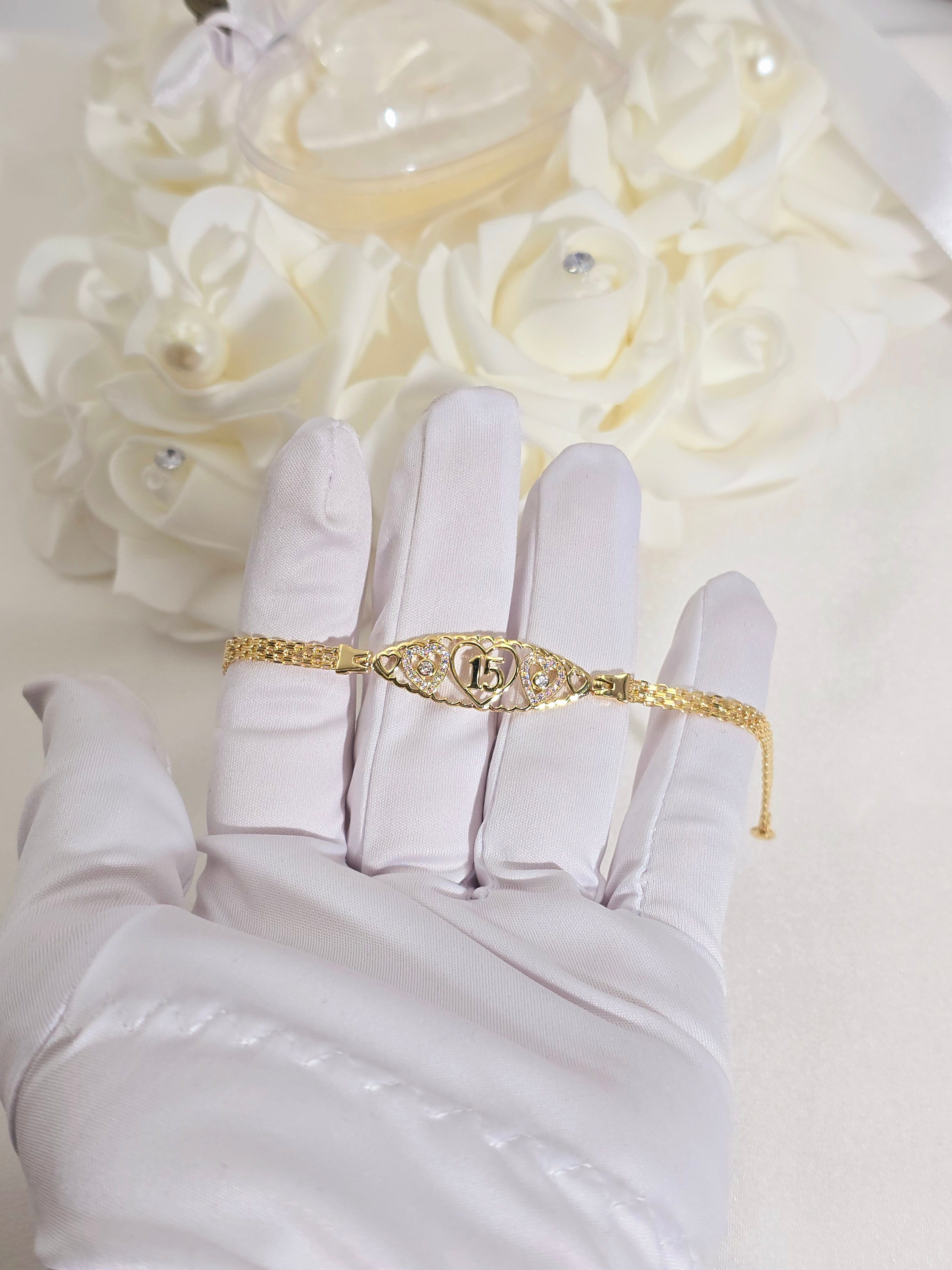 14k Quinceañera Heart Bracelet