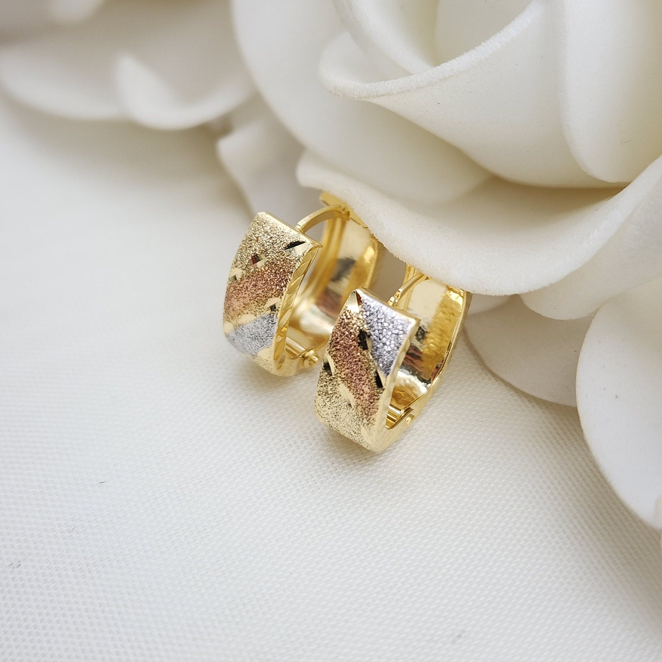 Solid 14k  Tricolor Gold Diamond Cut Huggies Earrings - Squared shaped - Perfect For Her - Double Click Closure